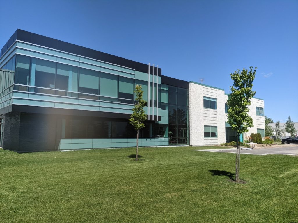 A.T. FABRICATION Première DesignConstruction Inc.